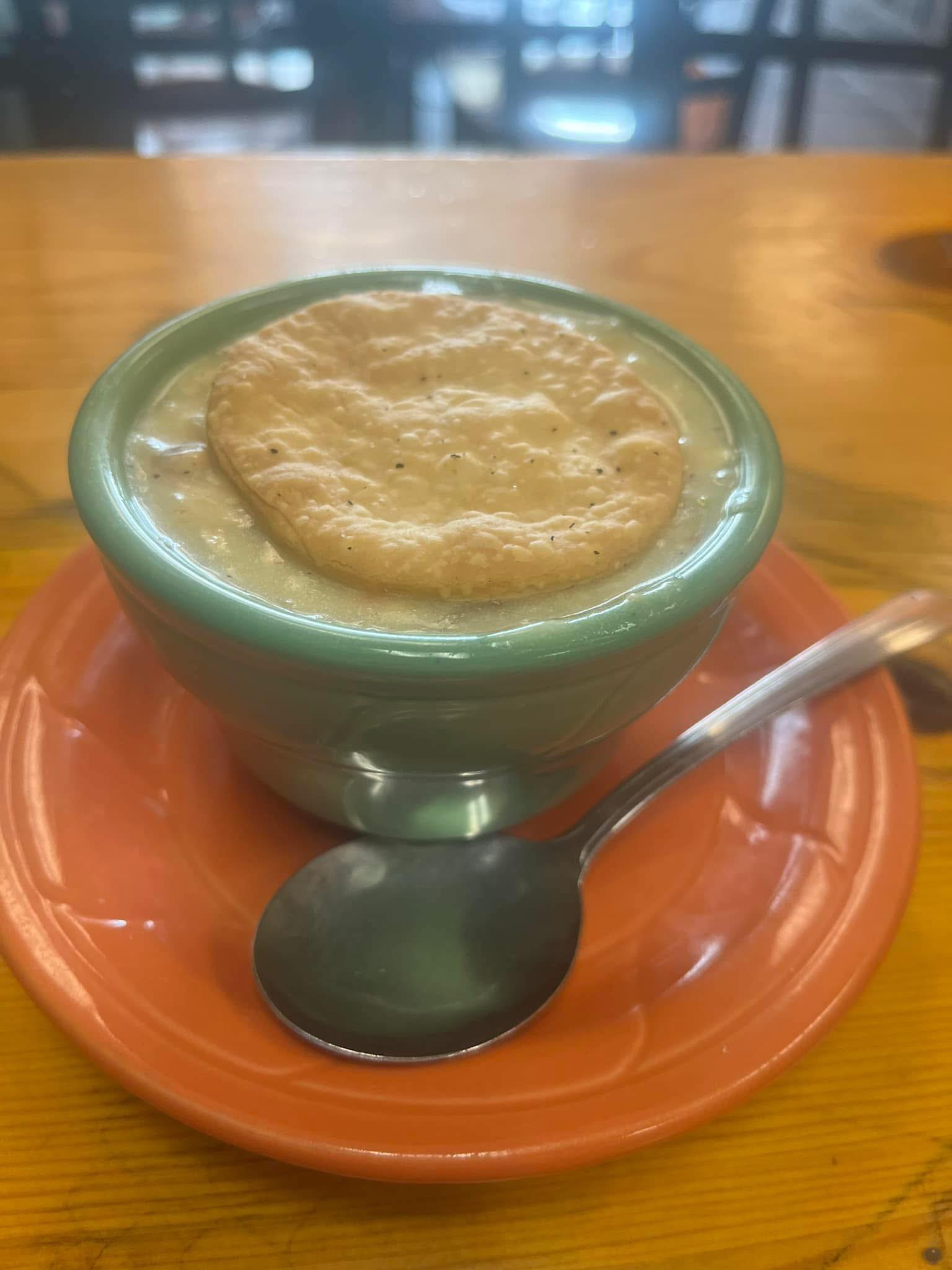 Chicken pot pie soup